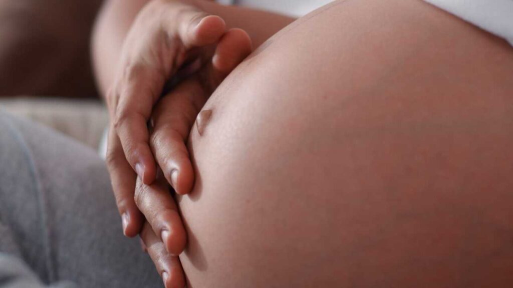 Herpes can be transmitted to the baby during childbirth